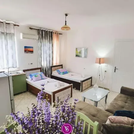 Vila Stupende شقة *