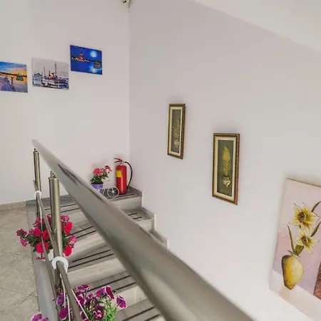 Apartment Vila Stupende *