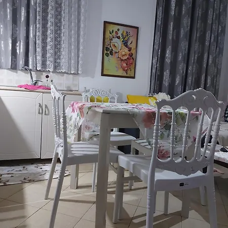 Vila Stupende شقة ساراندا